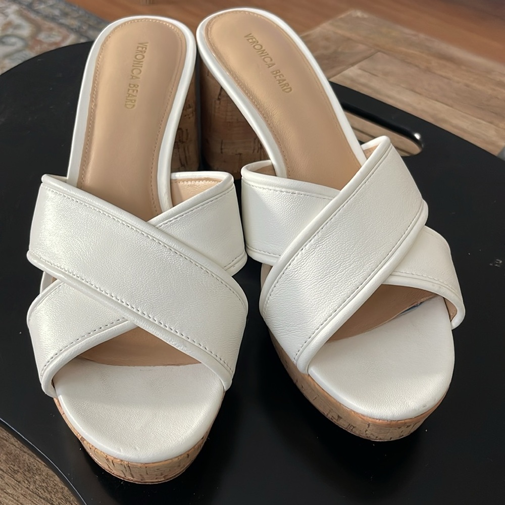 Veronica Beard Dory Sandals with Cork Sole, like new! excellent condition